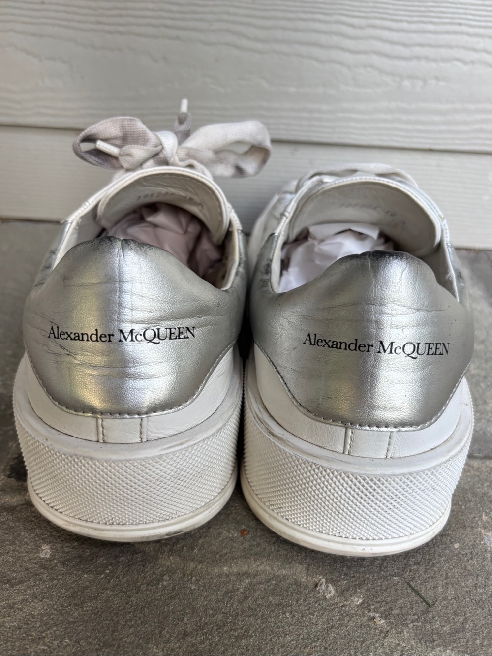 Alexander McQueen Men's Deck Skate Low-Top Sneakers - Picture 3 of 8